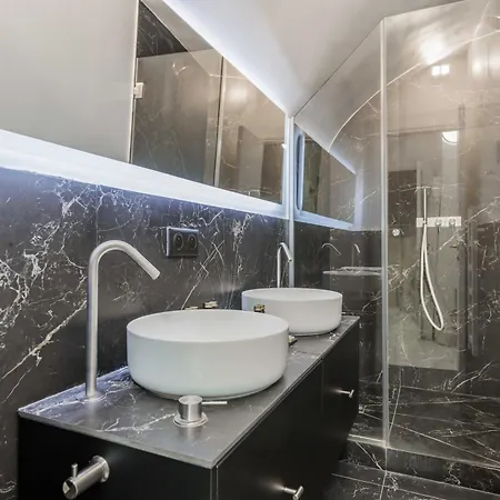 Charming Duplex - 2br - 6p - Saint Germain Apartment